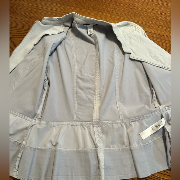 White House Black Markt zip up jacket light gray - Picture 7 of 13